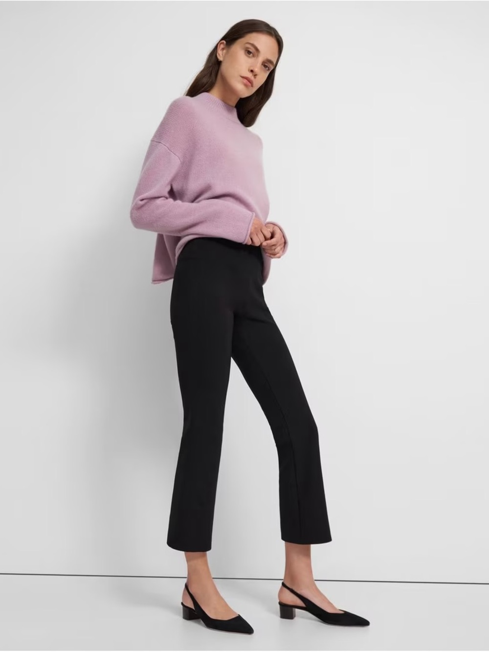 NWOT Theory Cropped Slim Scuba Pants in Black Size P